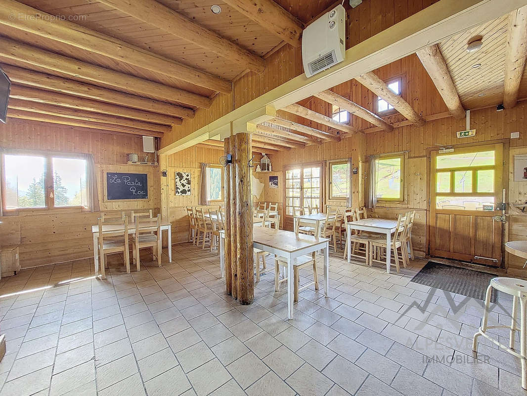 a-vendre-chalet-alpage-restauraut-sur-pistes-stjeandaulps-alpesvente - Maison à SAINT-JEAN-D&#039;AULPS