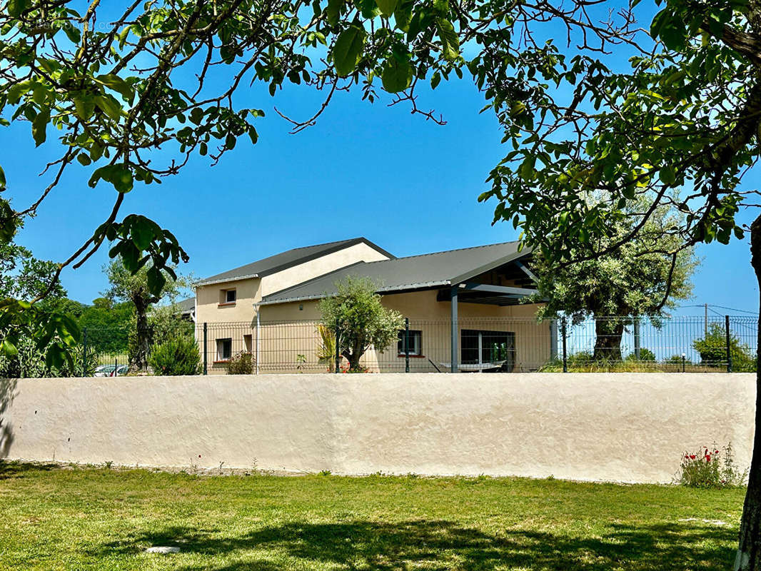 Maison à MONFLANQUIN