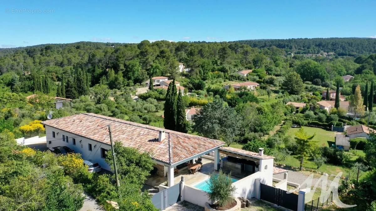 Maison à BARJOLS