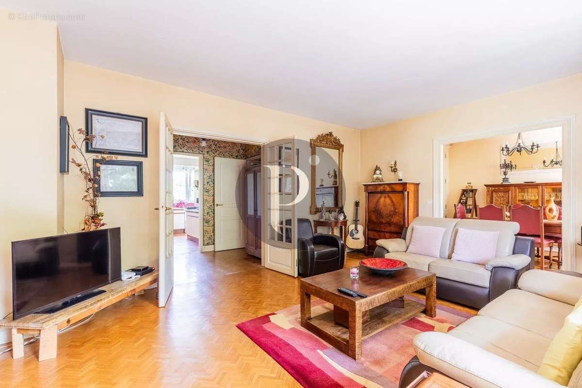 Appartement à CHATENAY-MALABRY