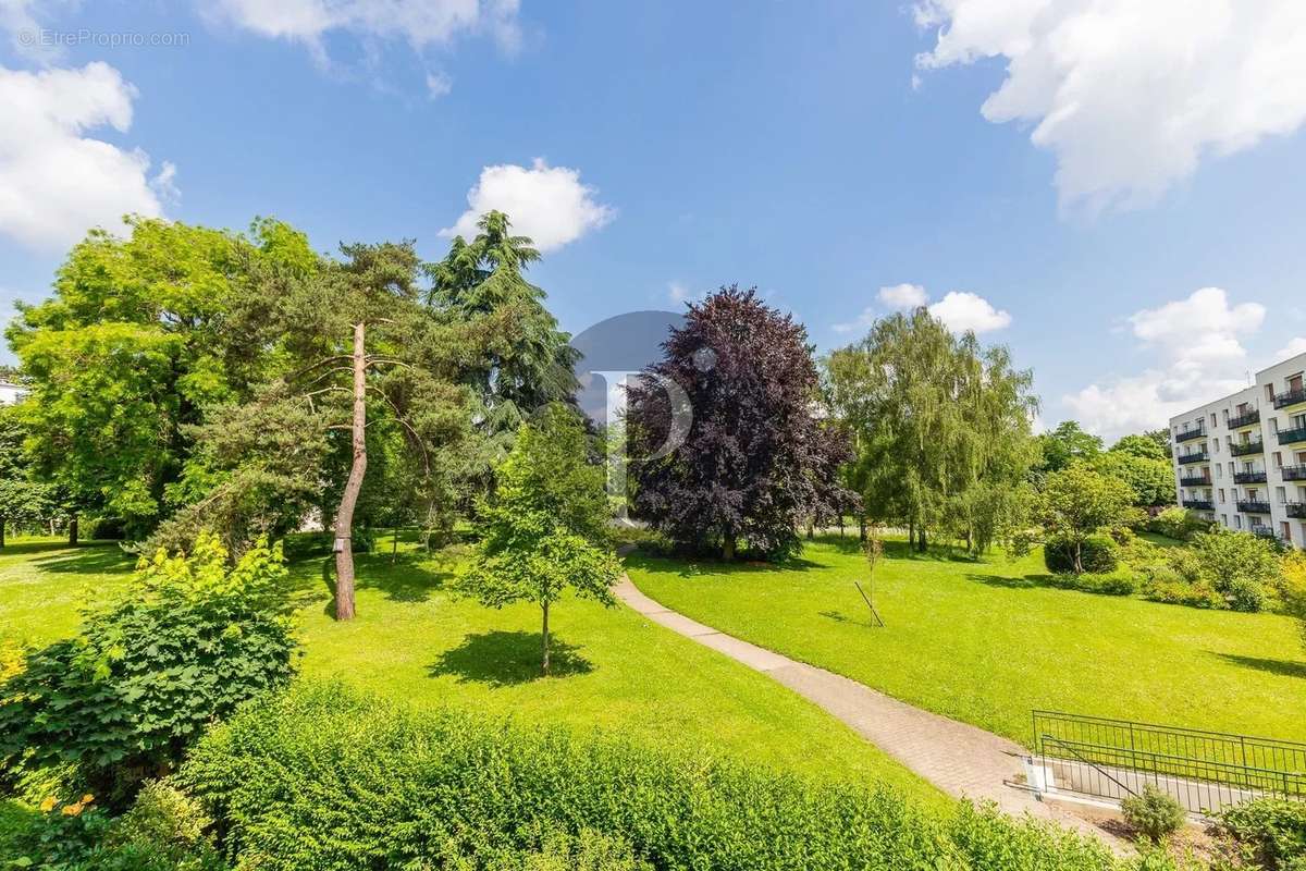 Appartement à CHATENAY-MALABRY