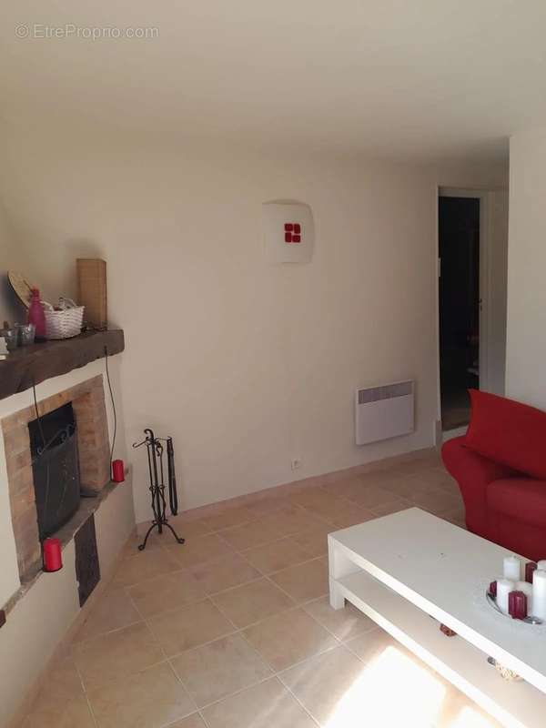 Appartement à CASTELLAR