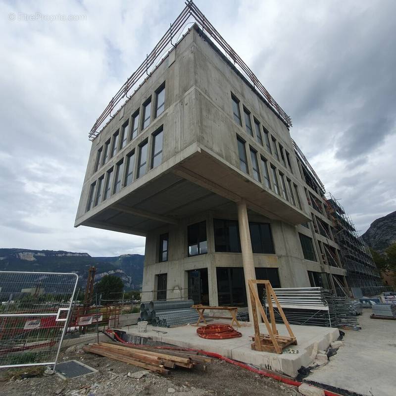 Commerce à GRENOBLE