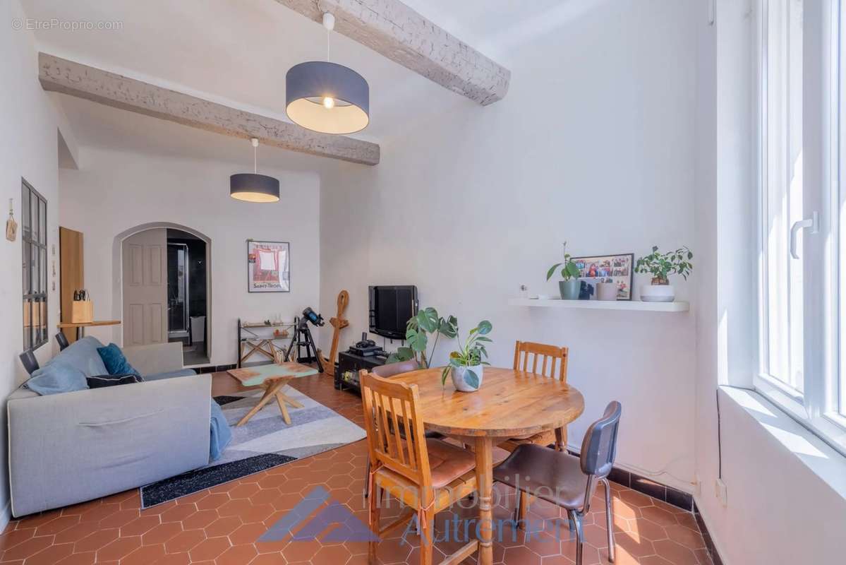 Appartement à CASSIS