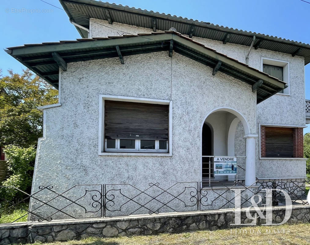 Maison à CASTELJALOUX