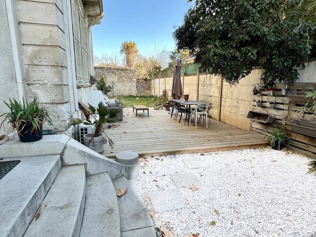 Appartement à PEZENAS