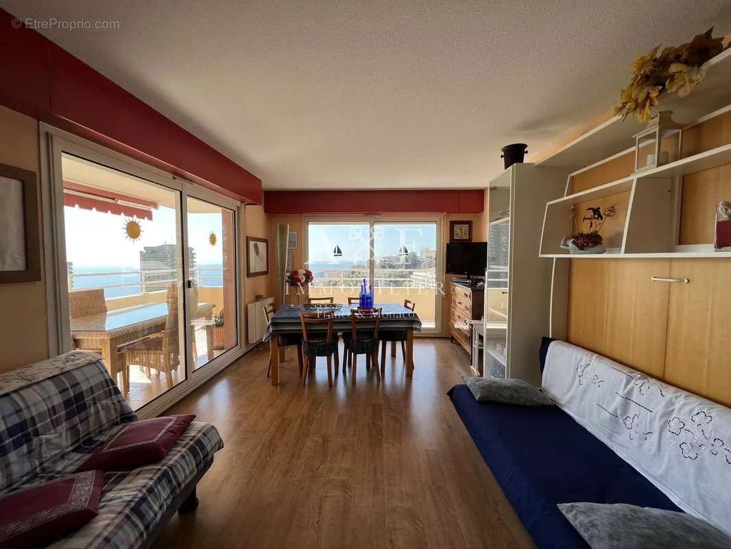 Appartement à BEAUSOLEIL