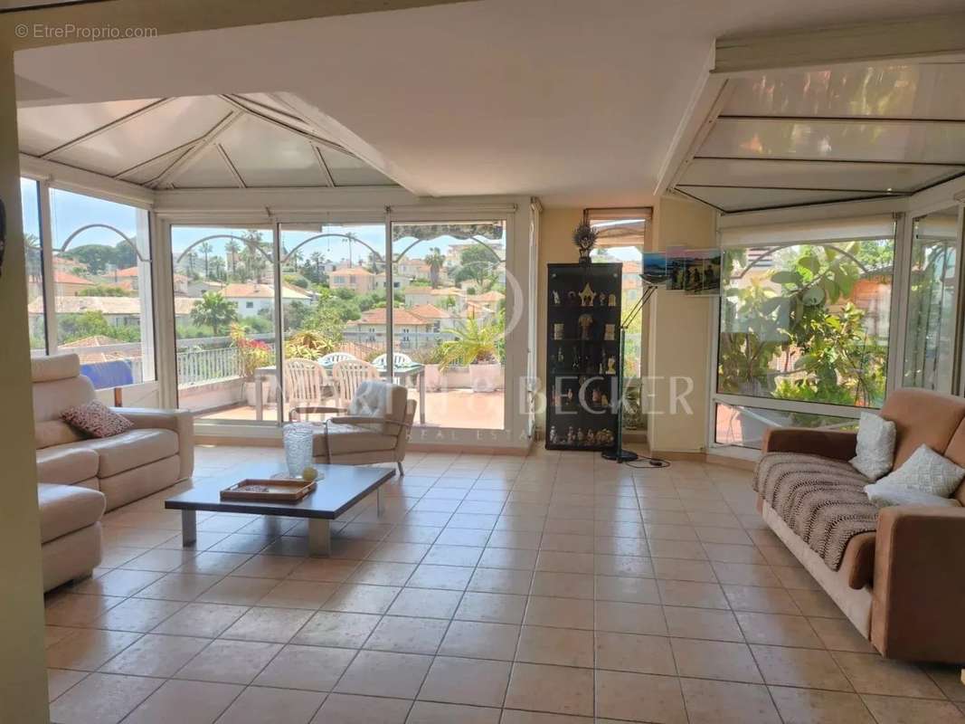 Appartement à ANTIBES