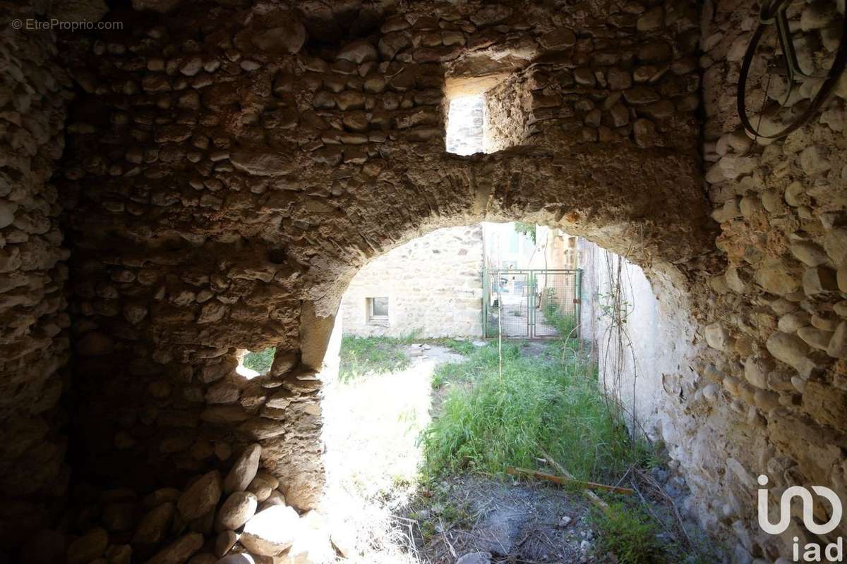 Photo 3 - Maison à VAISON-LA-ROMAINE