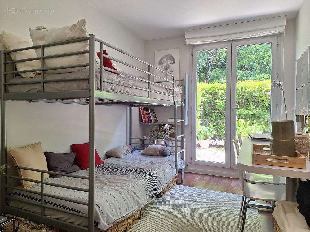 Appartement à SAINTE-FOY-LES-LYON