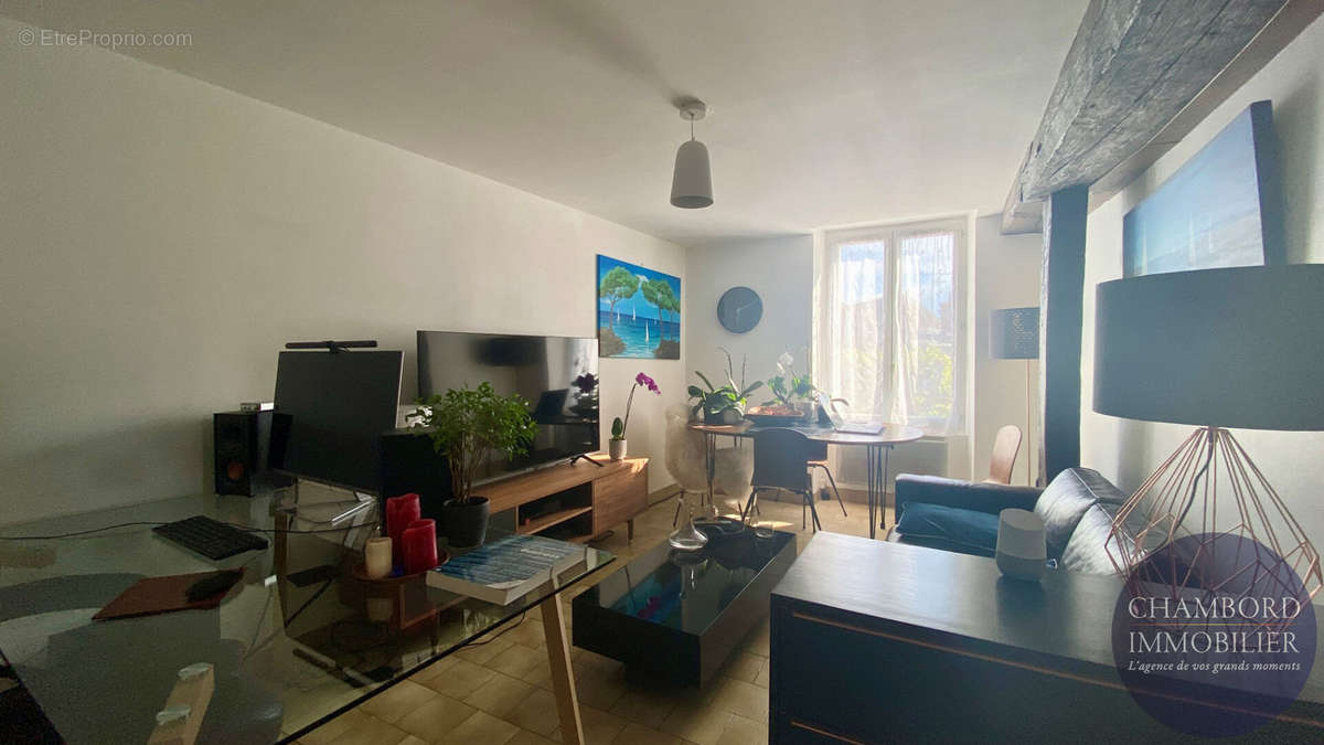 Appartement à CONTRES