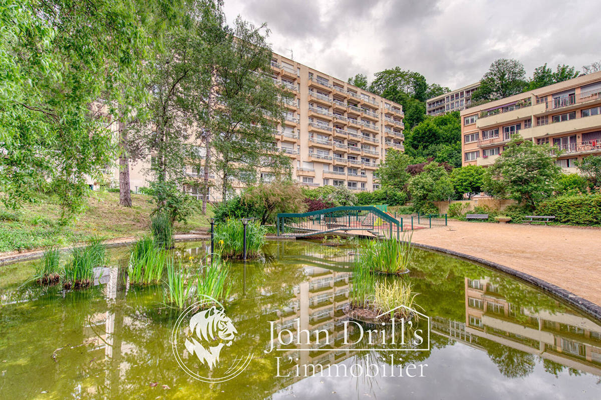 Appartement à LYON-9E