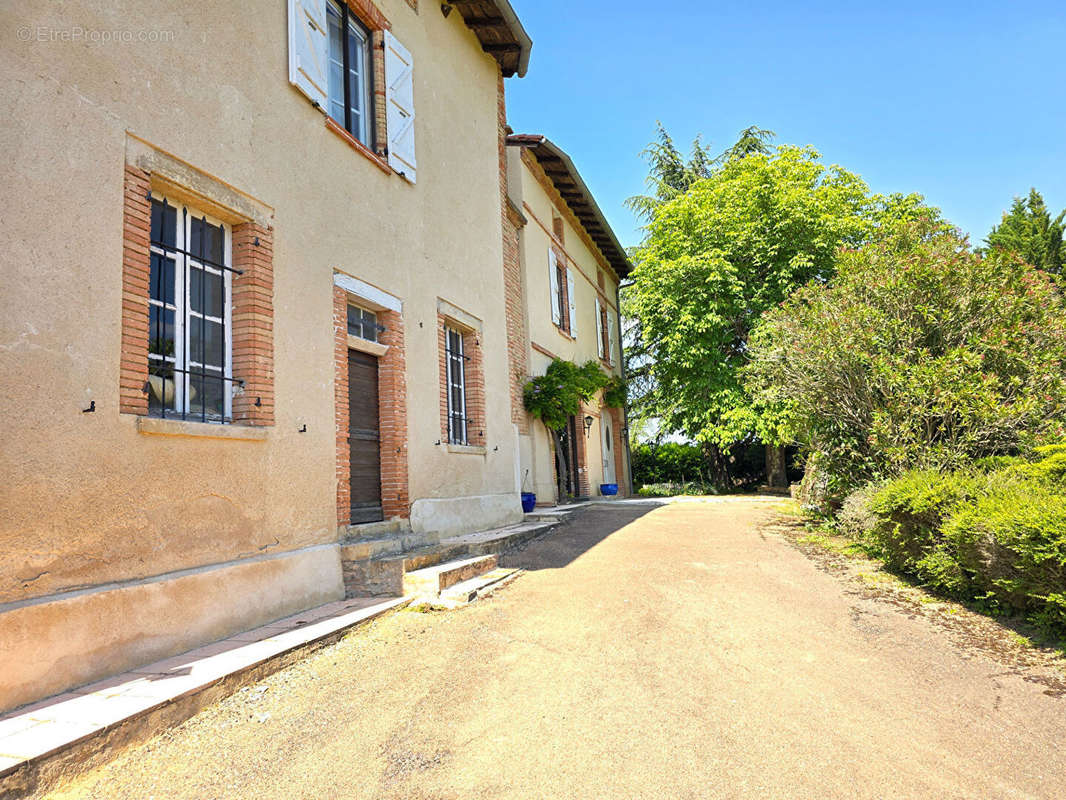 Maison à LA SALVETAT-BELMONTET