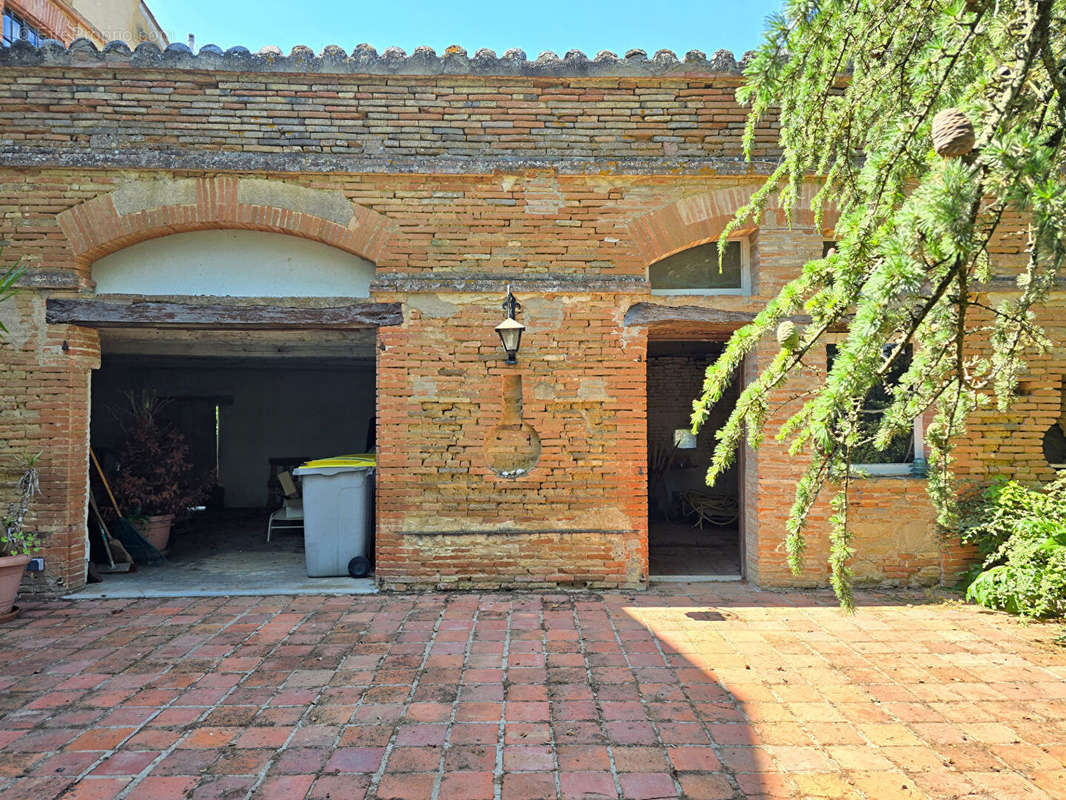 Maison à LA SALVETAT-BELMONTET