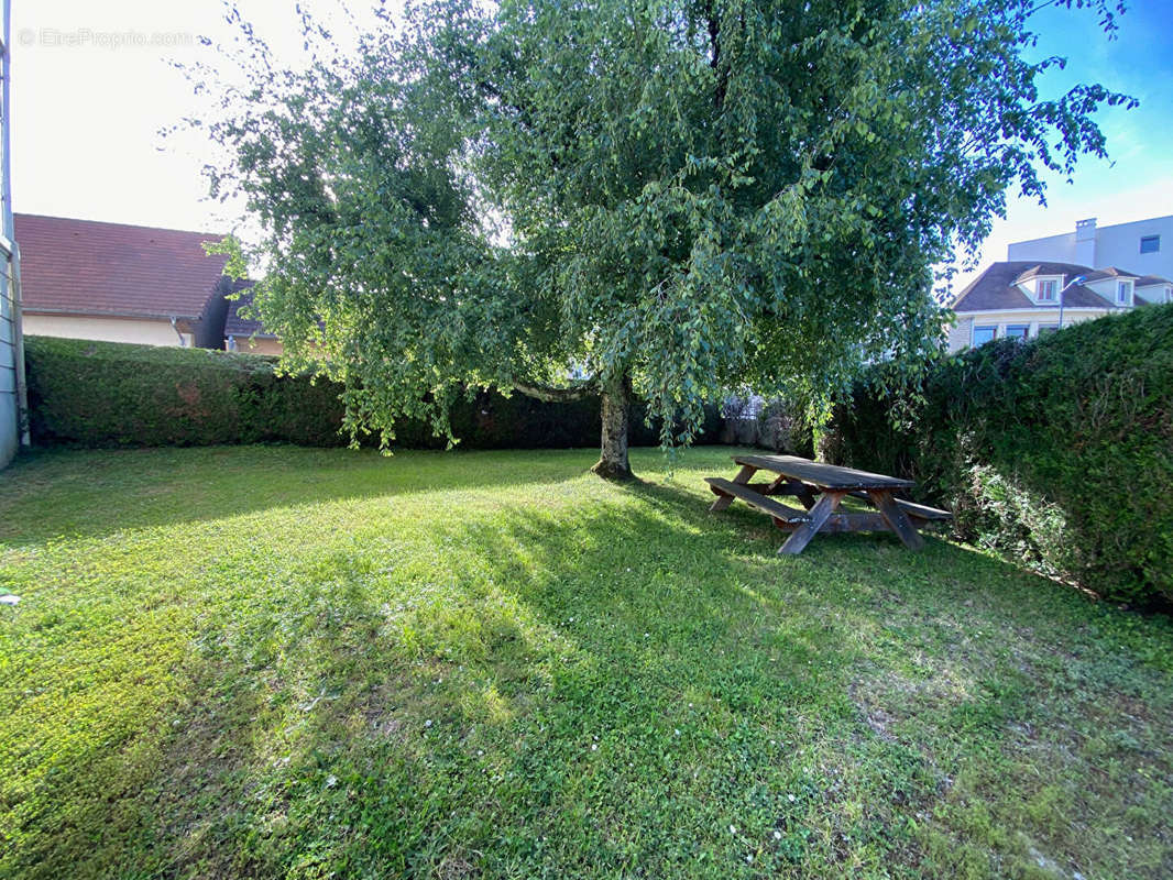 Appartement à LONS-LE-SAUNIER