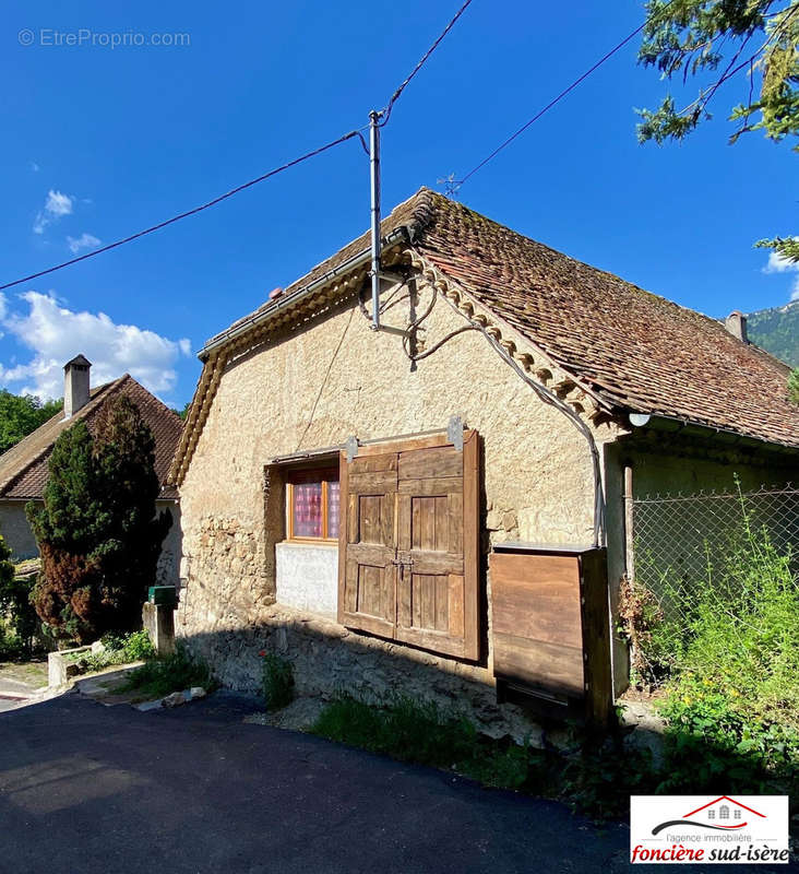 Maison à CLELLES