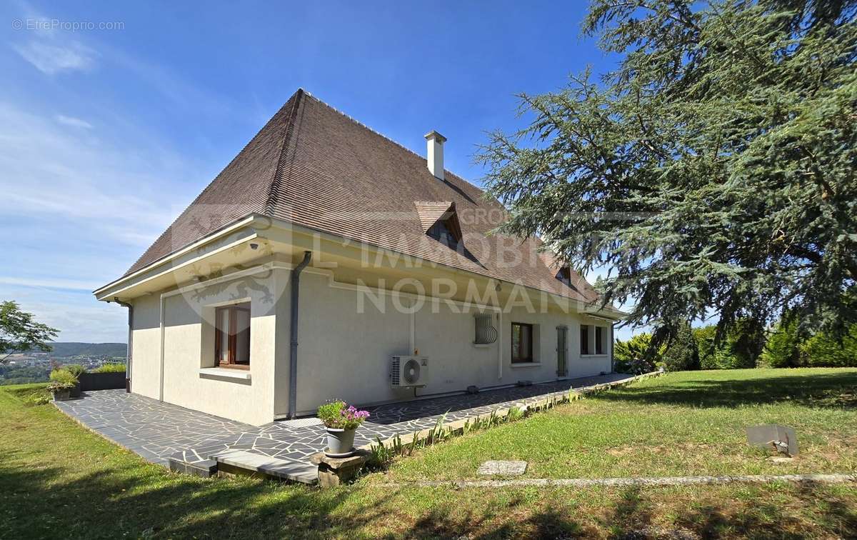 Maison à LOUVIERS