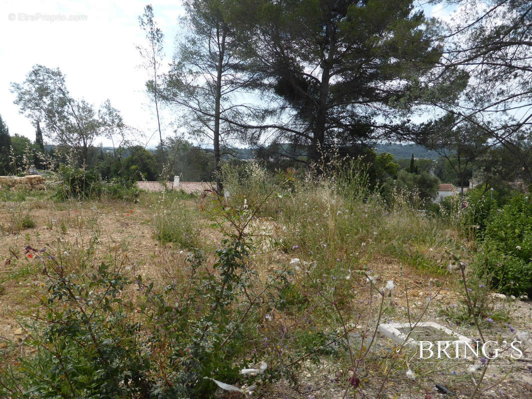 Terrain à DRAGUIGNAN