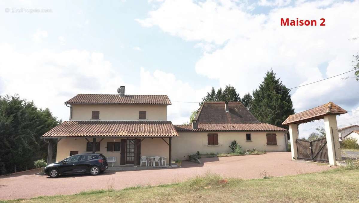 Maison à ECHOURGNAC