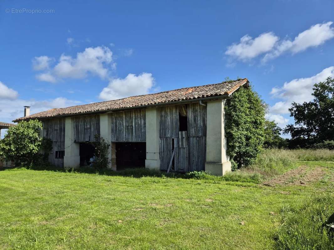 Maison à BEAUMONT-DE-LOMAGNE