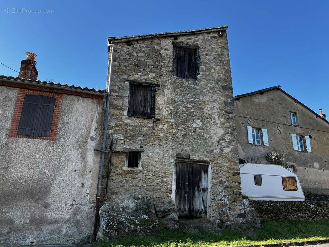 Maison à BELLAC