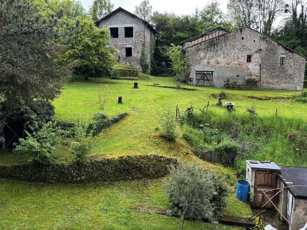 Maison à BELLAC