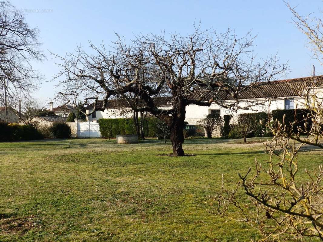 Maison à MAINE-DE-BOIXE