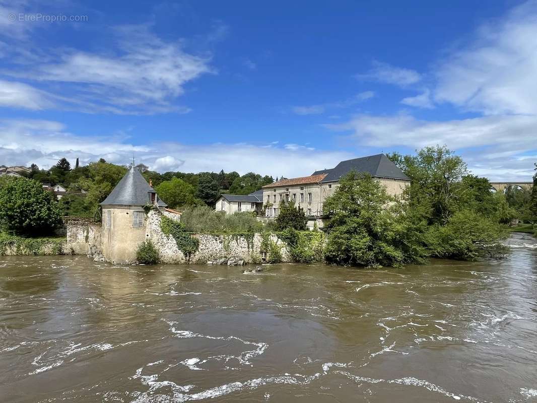 Maison à L&#039;ISLE-JOURDAIN