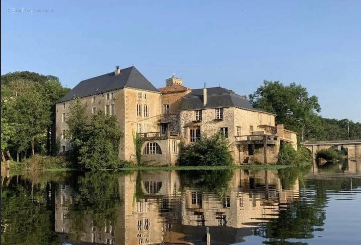 Maison à L&#039;ISLE-JOURDAIN