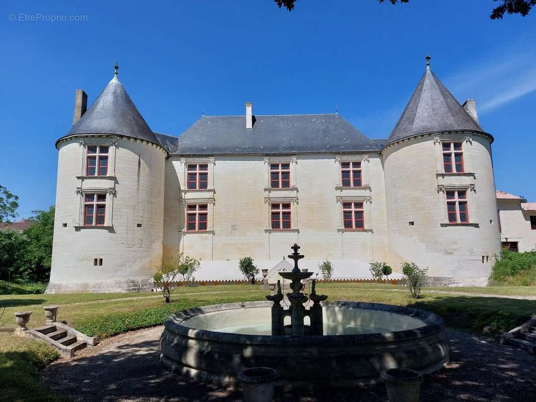 Maison à POITIERS