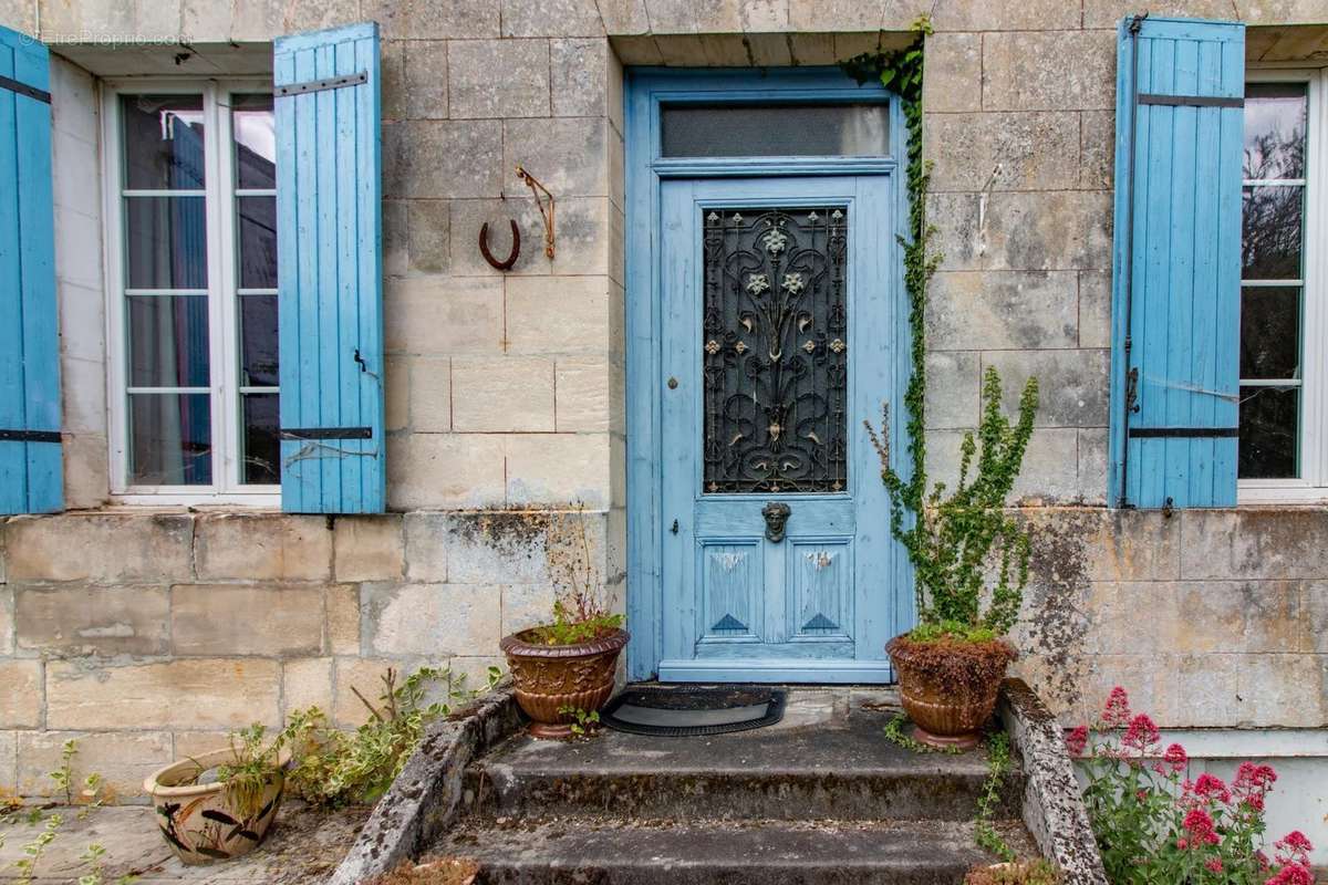 Maison à MARIGNAC