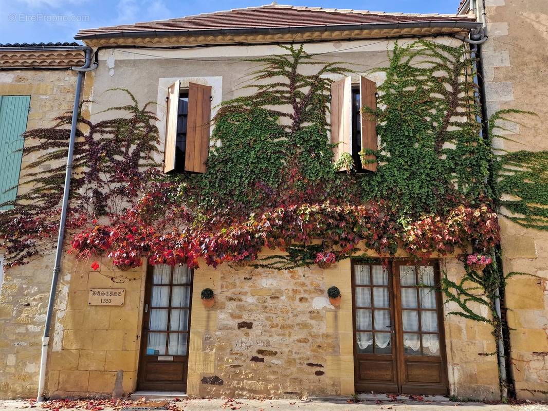 Maison à MONPAZIER