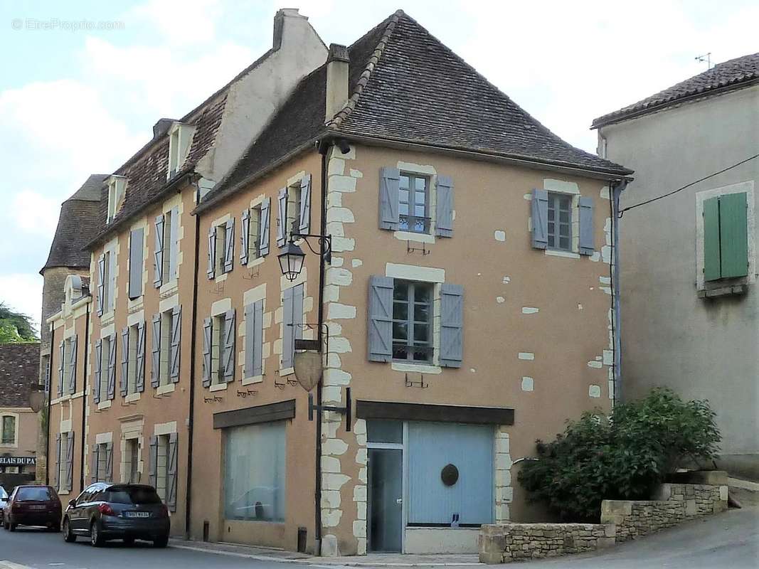 Maison à SAINTE-ALVERE