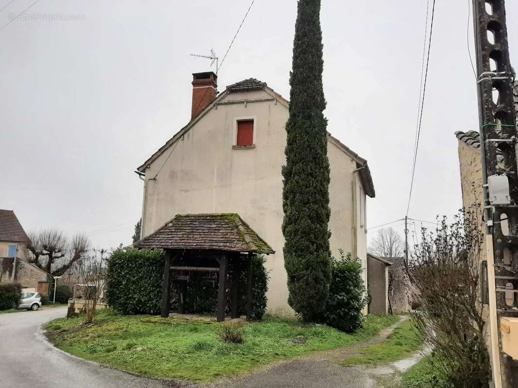 Maison à SENAILLAC-LAUZES