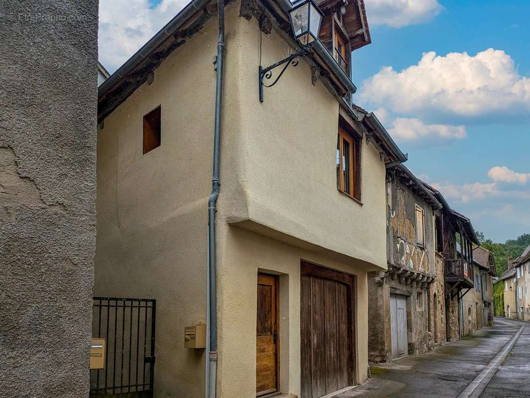 Maison à BEAULIEU-SUR-DORDOGNE