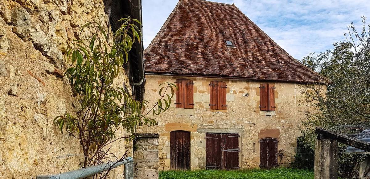 Maison à BEAULIEU-SUR-DORDOGNE