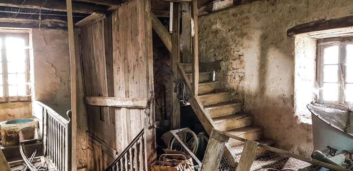 Maison à BEAULIEU-SUR-DORDOGNE