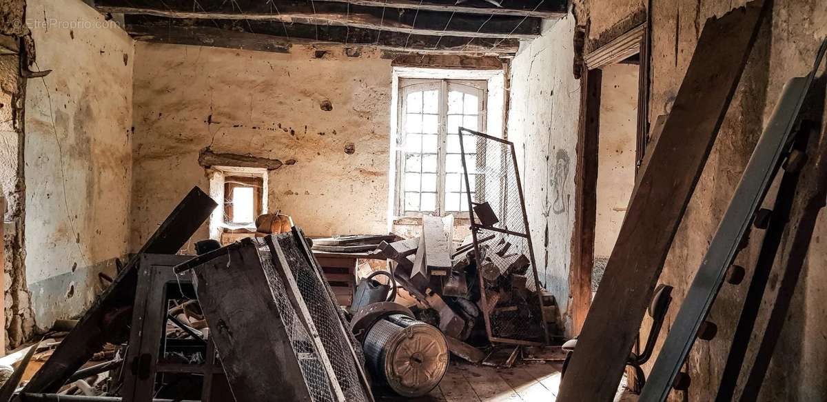 Maison à BEAULIEU-SUR-DORDOGNE