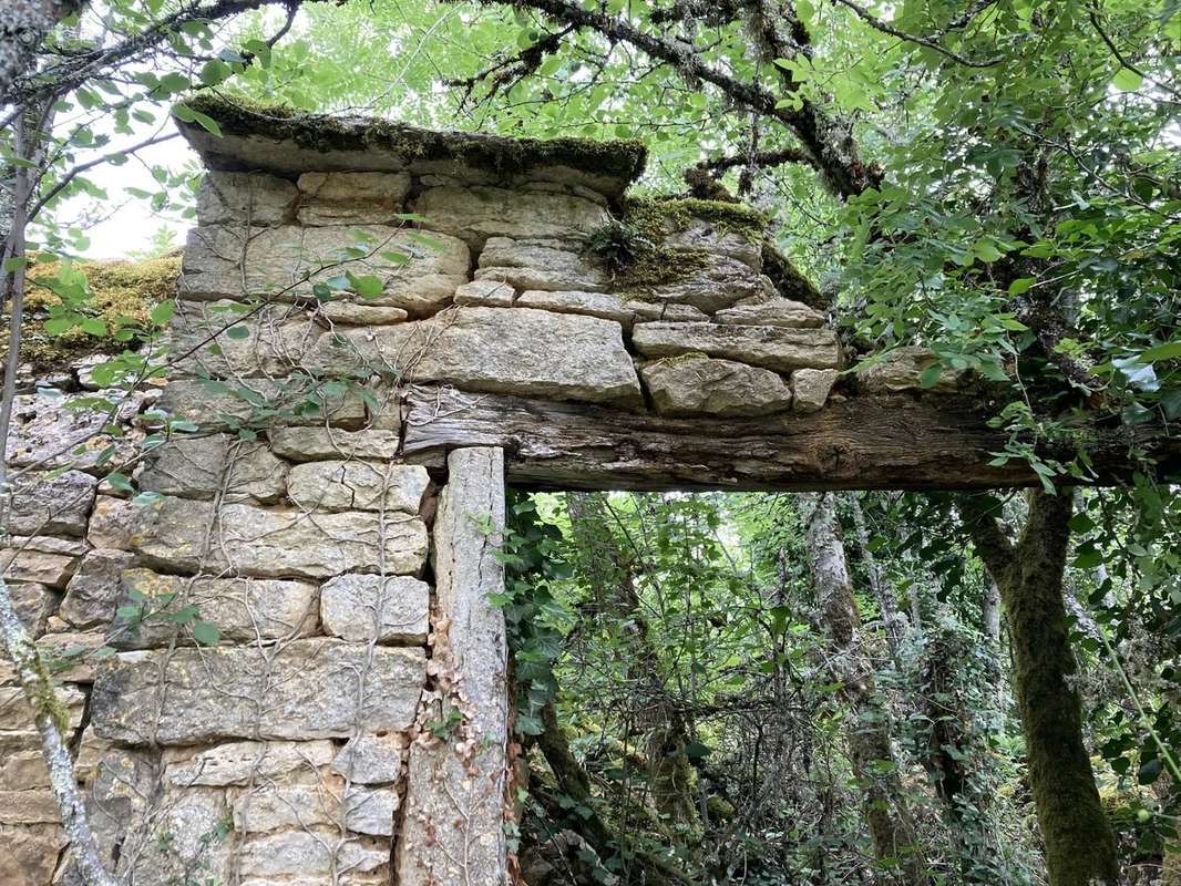 Maison à CANIAC-DU-CAUSSE