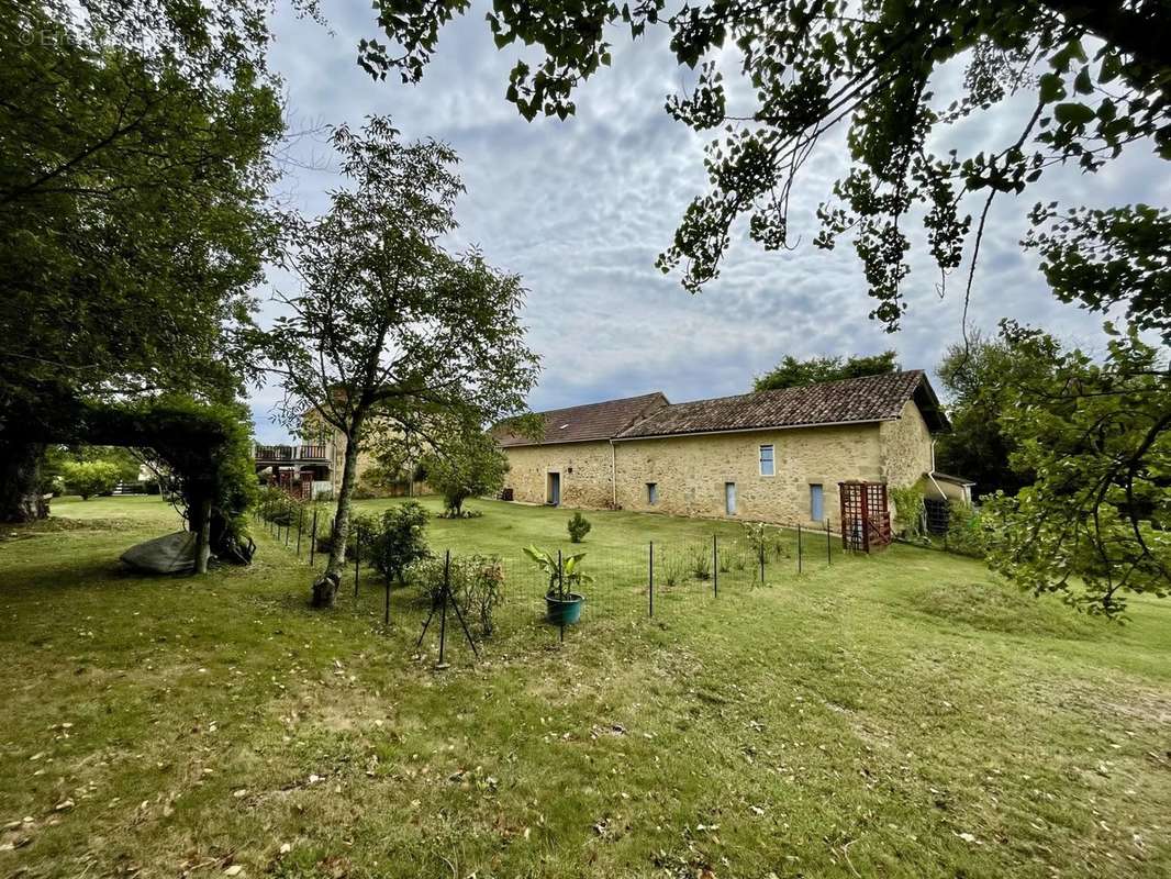 Maison à LANQUAIS