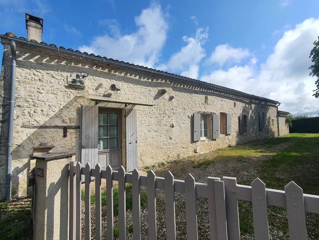 Maison à LOUBES-BERNAC