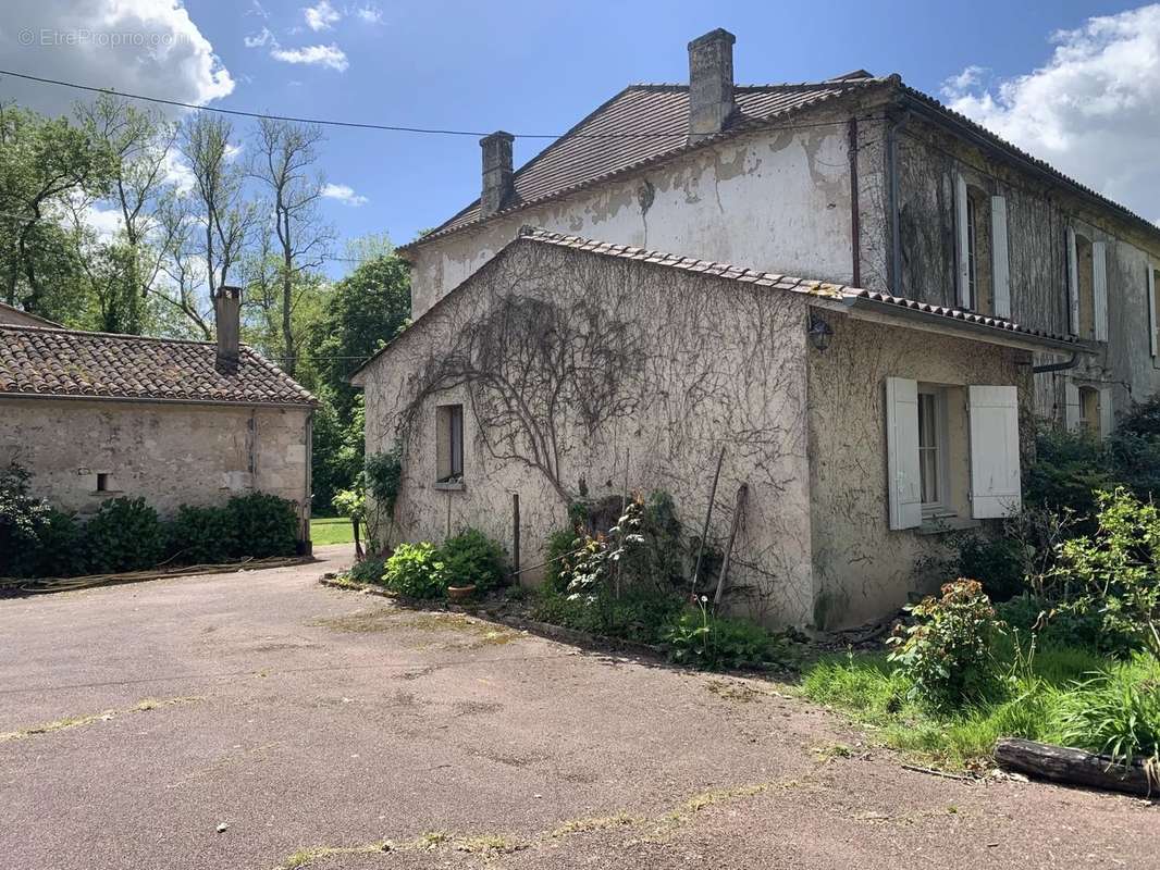 Maison à SAINTE-FOY-LA-GRANDE