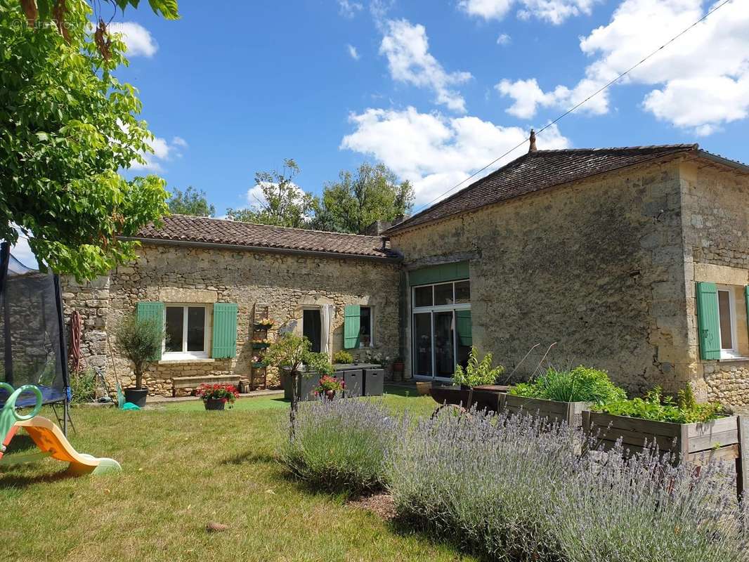 Maison à SAUVETERRE-DE-GUYENNE