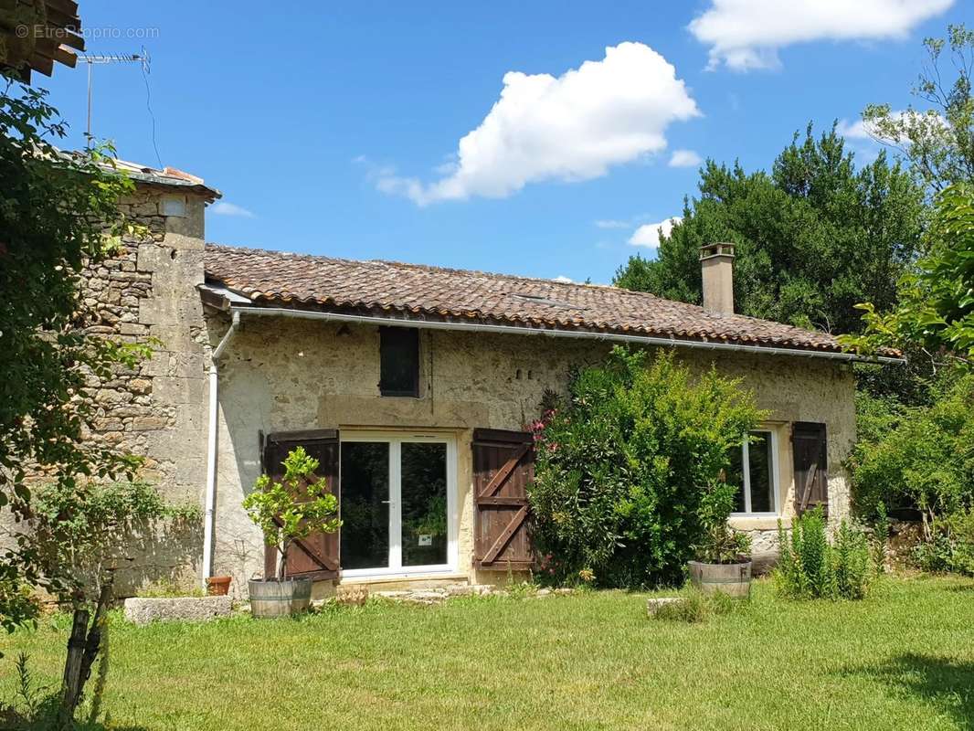 Maison à SAUVETERRE-DE-GUYENNE