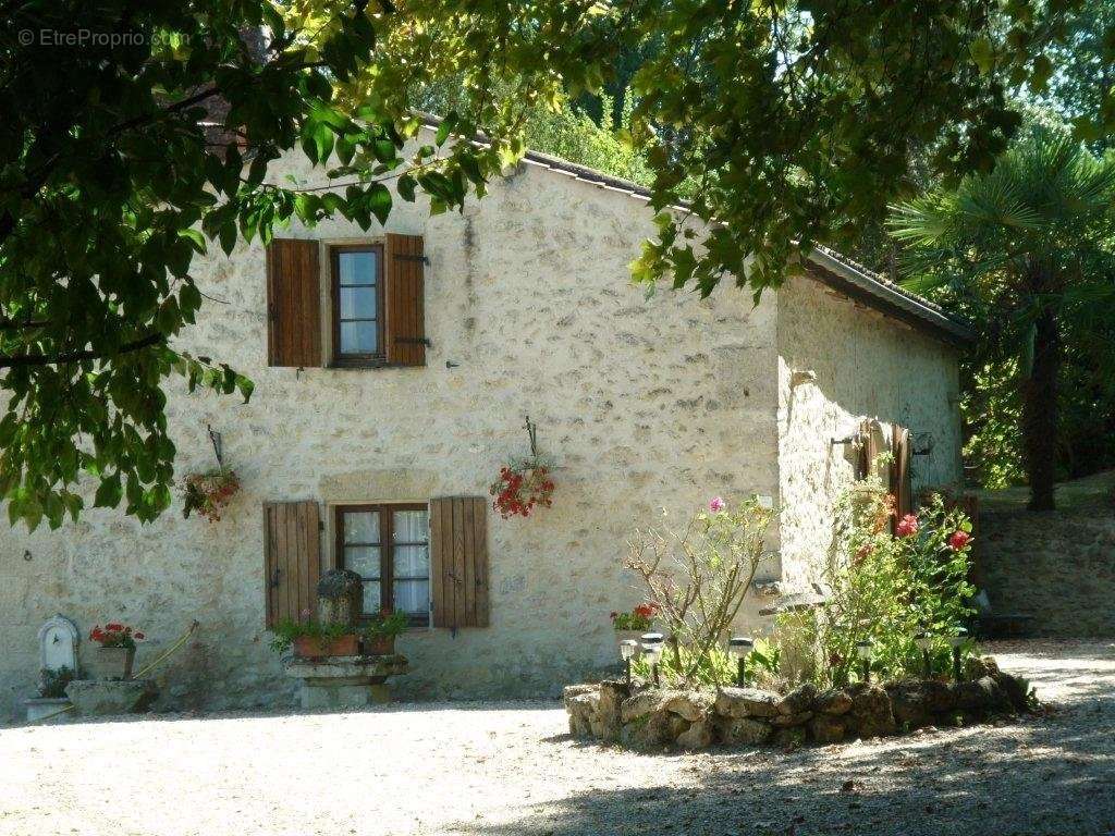 Maison à SAUVETERRE-DE-GUYENNE