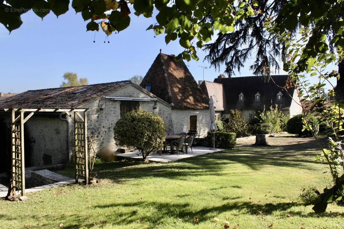 Maison à SAUVETERRE-DE-GUYENNE