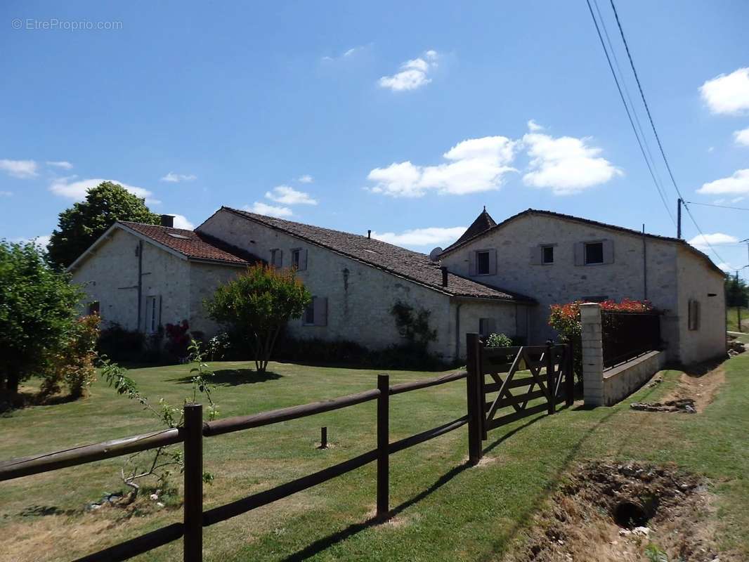 Maison à DURAS