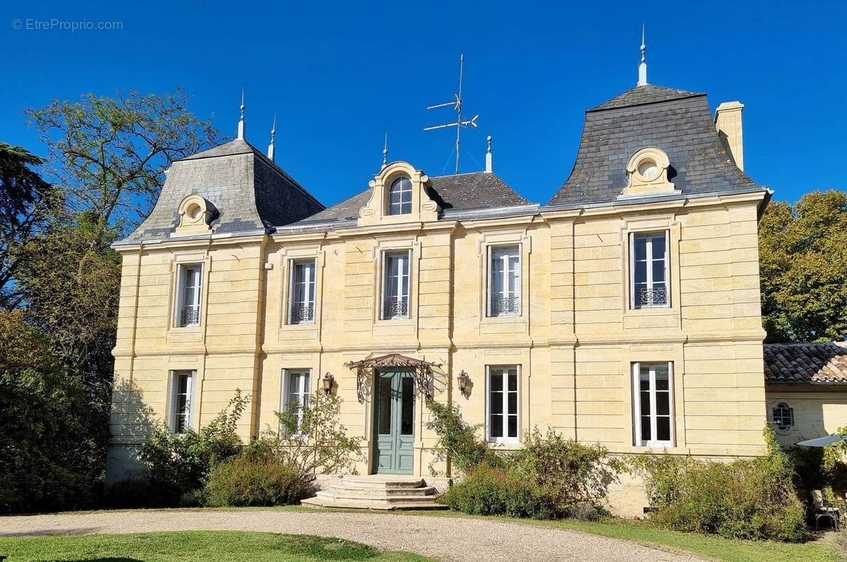 Maison à SAUVETERRE-DE-GUYENNE