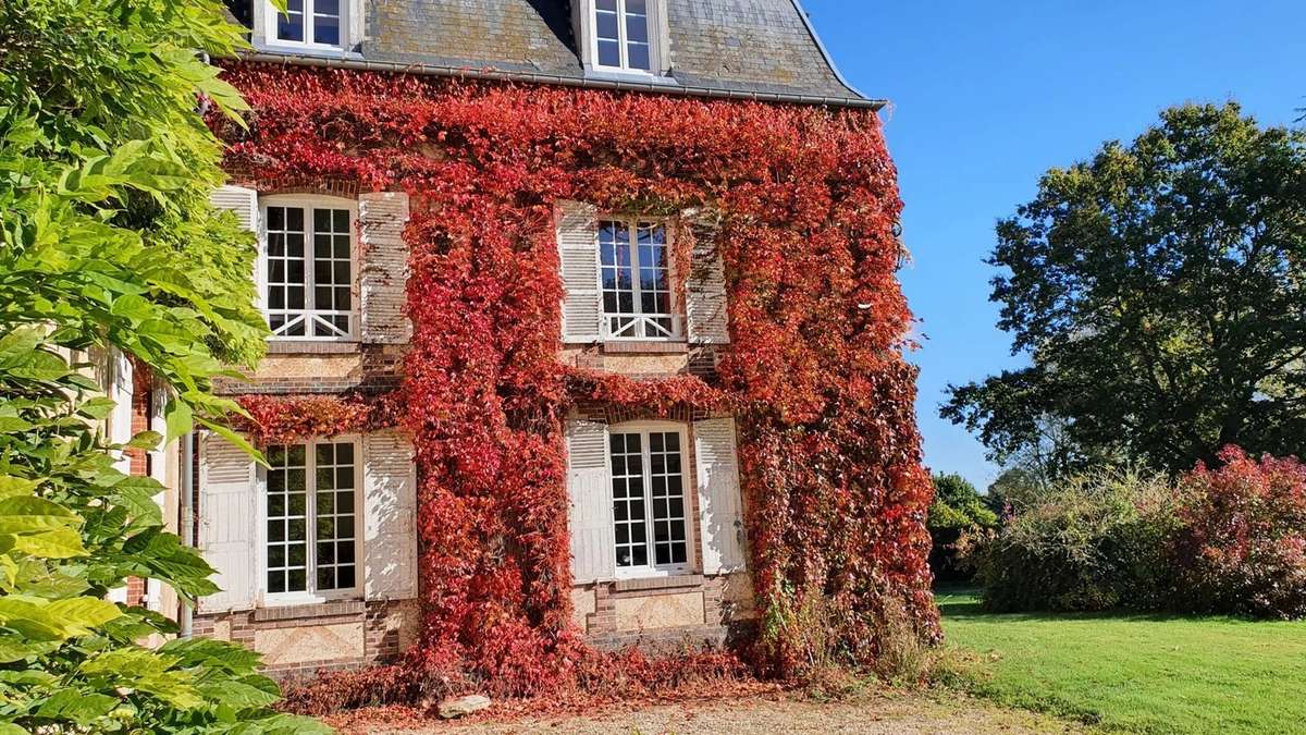 Maison à CONDE-SUR-ITON