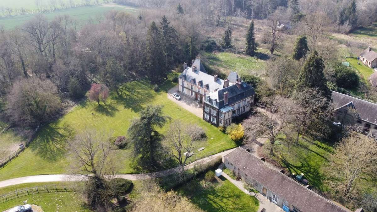 Maison à CONDE-SUR-ITON